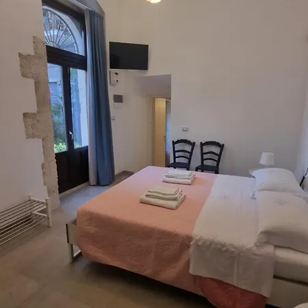 דירה Scicli Suites *
